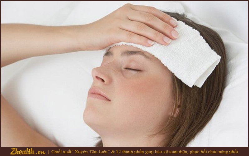 Chườm ấm đầu, massage là cách để giảm cơn đau hiệu quả
