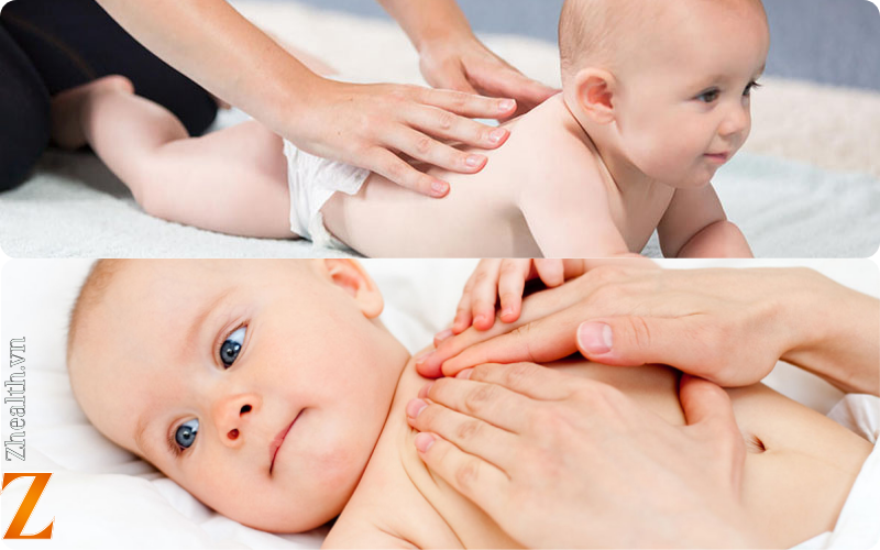 Massage nhẹ vùng ngực và lưng giúp tiêu đờm cho bé